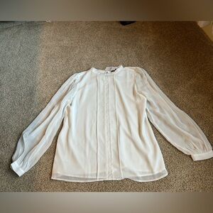 NWT Ann Taylor White Blouse Size Small